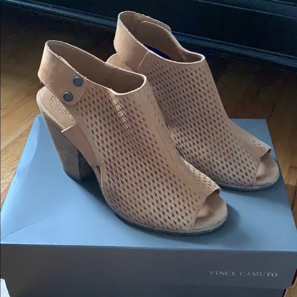 Vince Camuto heels